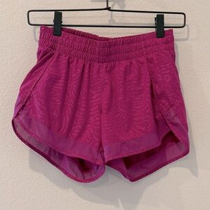 Athleta Mesh Racer Run Mid Rise Magenta Athletic Shorts Size XXS